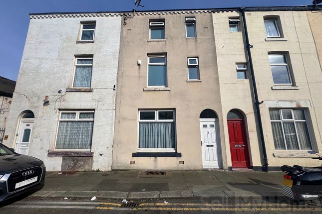 5-bed house on 28 Hill Street, Blackpool, £135,000