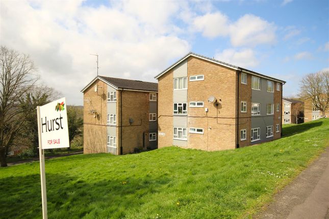 Flat for sale in The Pastures, Downley, High Wycombe (No Chain)