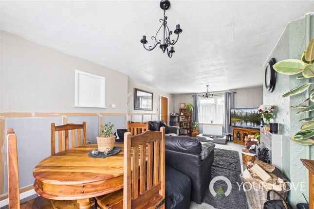 27, Gipsy Lane, Beccles photo 4