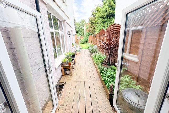 6, Finchley Road, Westcliff-On-Sea photo 3