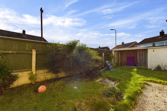 Cam02386G0-Pr0113-Still012