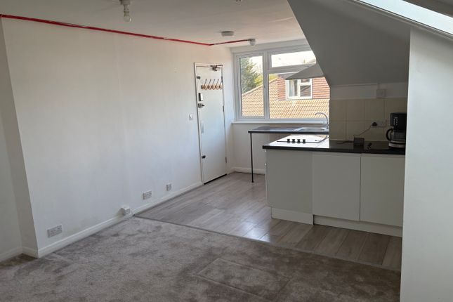 Flat 18, 4, Portswood Park, Portswood, Southampton photo 5
