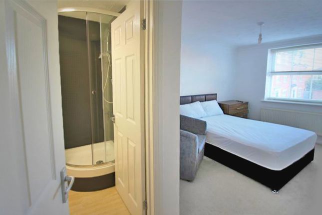 Room to rent in Room 2 Croyland Drive, Elstow, Bedford