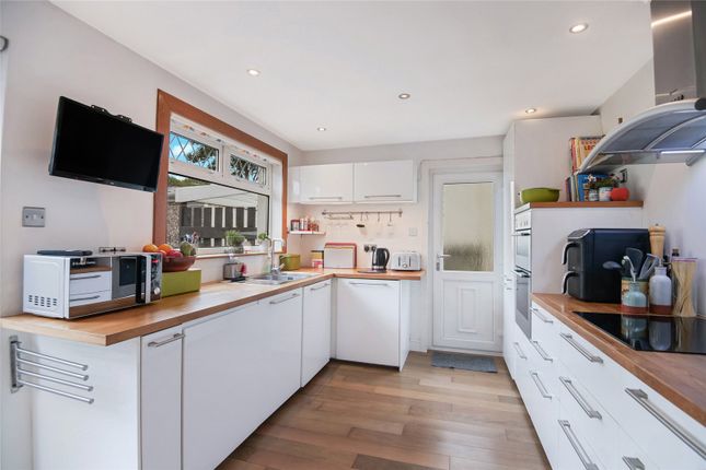 67, Conon Avenue, Glasgow photo 3