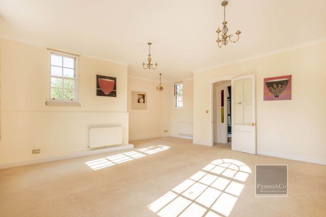 9 East Wing, St Andrews Park, Norwich photo 4