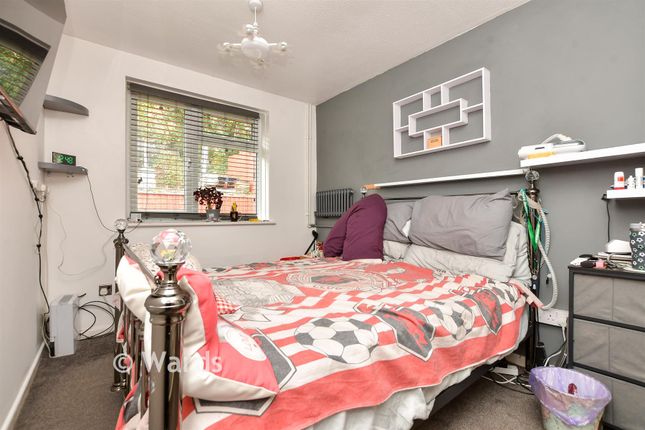 12, Curlinge Court, Ramsgate photo 4
