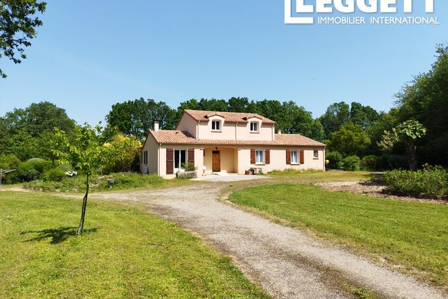 Thumbnail Villa for sale in Valence-En-Poitou, Vienne, Nouvelle-Aquitaine