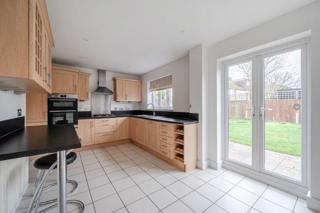 36a, Church Road, Byfleet photo 4