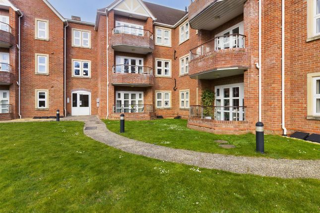 Thumbnail Flat for sale in Woodfield Gardens, Belmont, Hereford - Private Balcony