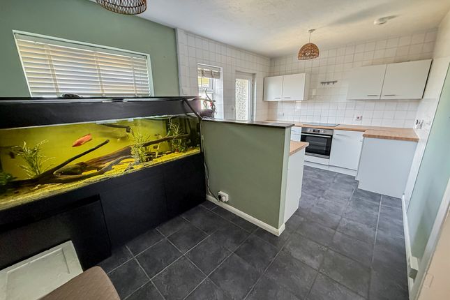 192, Brodrick Road, Eastbourne photo 4