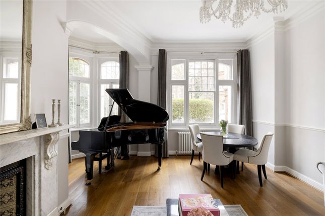 Ground Floor Flat, 3, Mornington Avenue, London photo 2