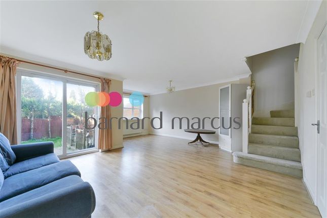 Thumbnail Property to rent in Larcombe Close, Croydon