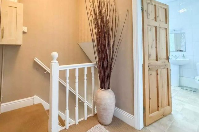 31, Ravensworth Road, Chester Le Street photo 5