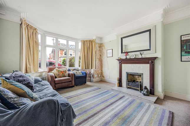 30, Oakley Road, Reading photo 2