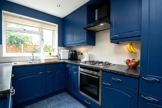 Pochard Drive, Altrincham photo 3