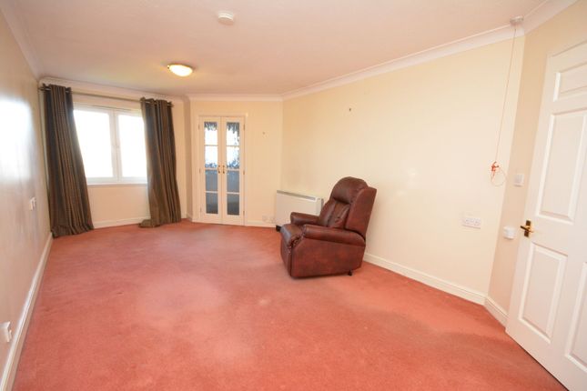 Flat 55, Wellside Court, Falkirk photo 2