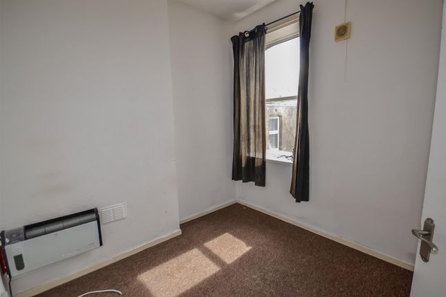 Holton Road, Barry photo 5