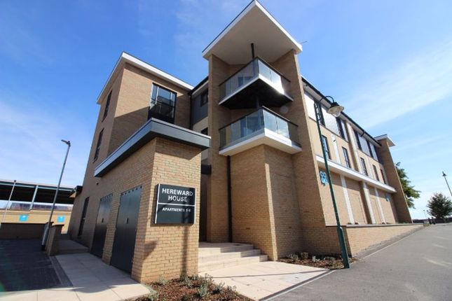 Thumbnail Flat to rent in St. Edmunds Walk, Hampton Centre, Peterborough