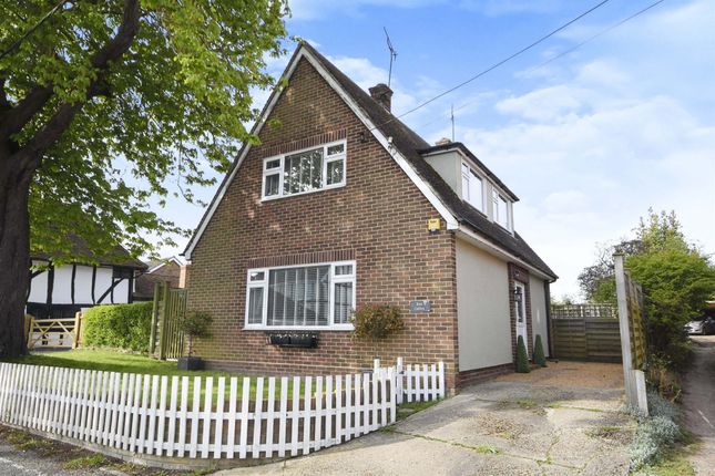 3 bed detached house for sale in Main Road, Howe Street, Chelmsford CM3