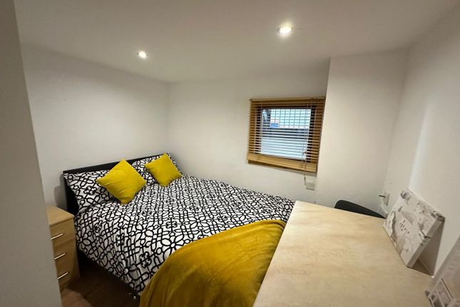 11C, Fawcett Street, Sunderland photo 3
