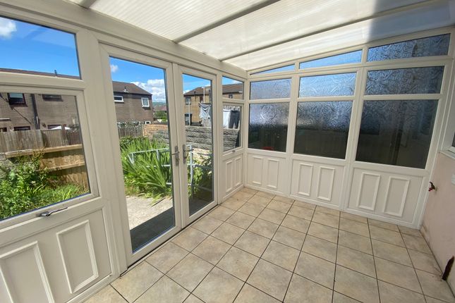 18, Queens Avenue, Bridgend photo 3