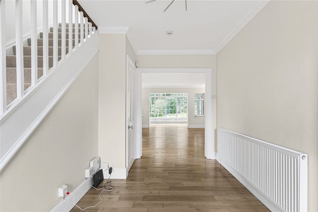 Detached house to rent in Musgrave Close, Hadley Wood, Hertfordshire