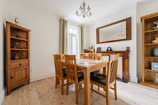 14 Clarence Road, Great Yarmouth photo 3