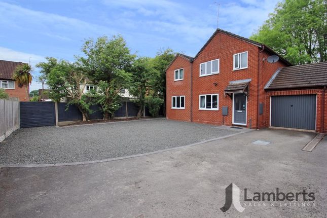 Link-detached house for sale in Foxcote Close, Winyates East, Redditch