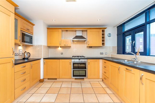 Flat for sale in Canute Road, Southampton, Hants