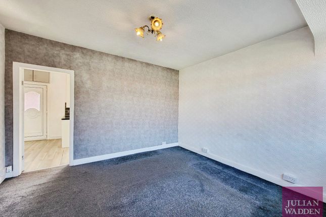31, Tennyson Road, Stockport photo 2