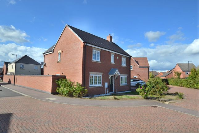2 Kent Avenue, Leicester photo 4
