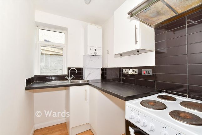 266A, Canterbury Street, Gillingham photo 4