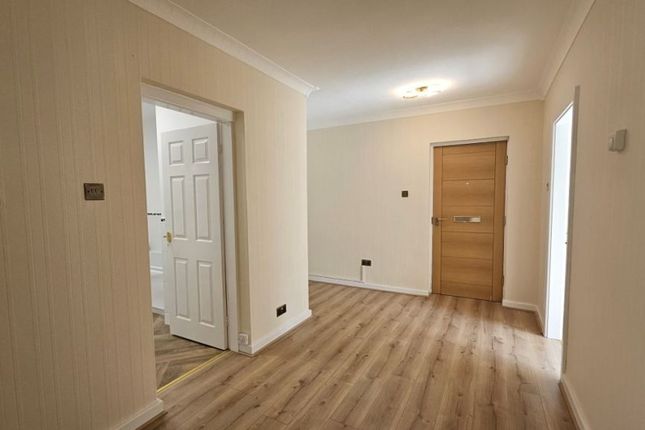 Flat 2, Hillside Court, Bolton photo 5