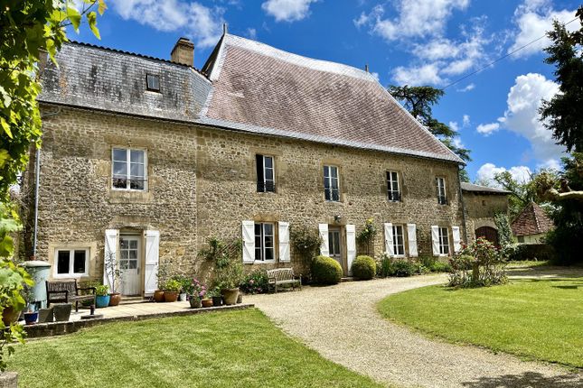 Thumbnail Country house for sale in Pressac, Vienne, France