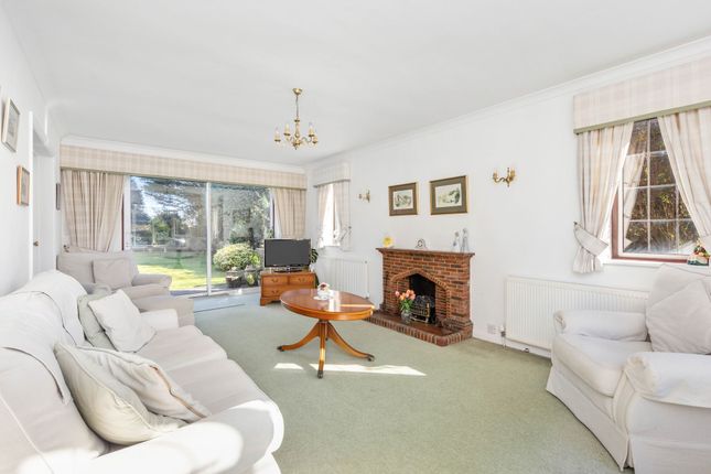 59 Golden Avenue, Littlehampton photo 4