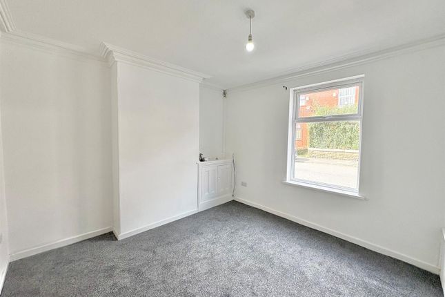 42, Shakerley Road, Tyldesley photo 2