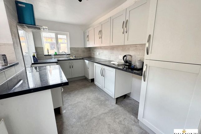 56 Melbourne Street, Tiverton photo 3