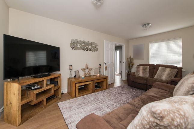 28 Southbrook Meadow, Exeter photo 2