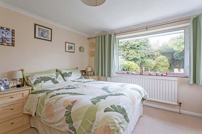 Town house for sale in Gravel Hill, Chalfont St Peter