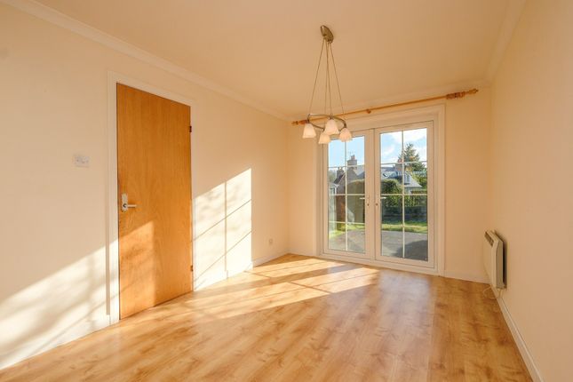 1 Bank Brae, Alford photo 4