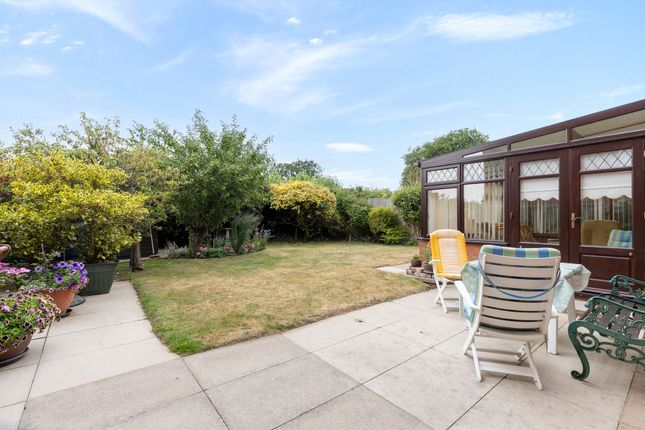 27 Chequers Close, Melton Constable photo 4