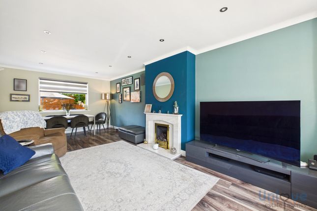 13, Manor Drive, Kirkham photo 3