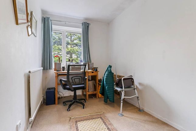 Flat for sale in Freethorpe Close, Upper Norwood, London, Greater London