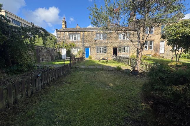 1-bed house on 6, Jane Hills, Shipley, £199,950