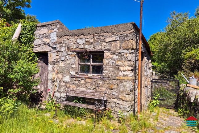 4 Eifl Road, Caernarfon photo 3