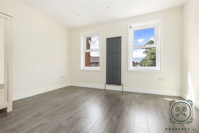 14, Moorefield Road, London photo 4