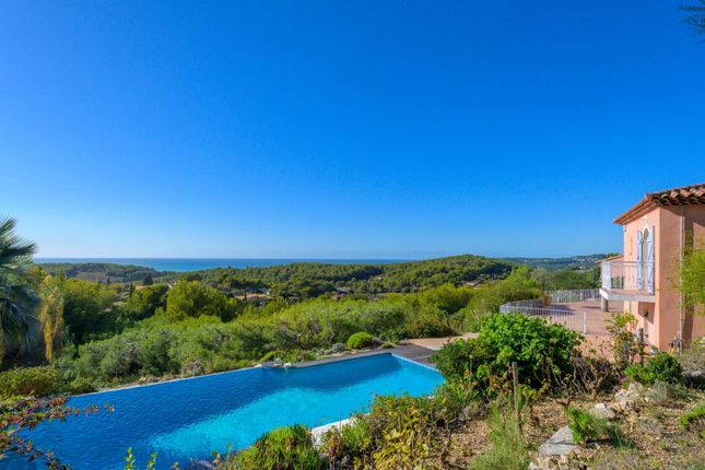 Villa for sale in Sanary Sur Mer, Provence Coast (Cassis To Cavalaire), Provence - Var