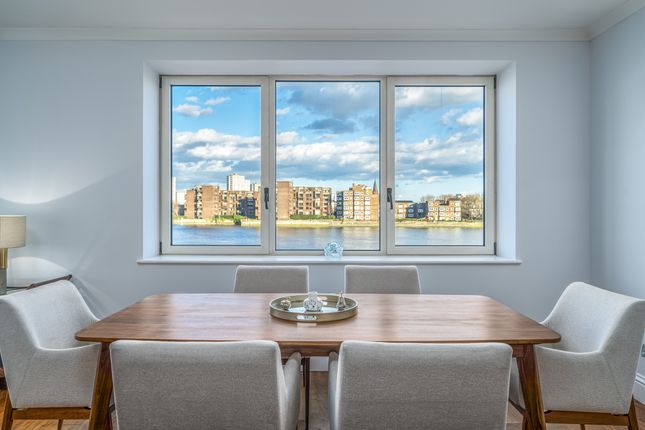 Flat for sale in Thames Quay, Chelsea Harbour, London