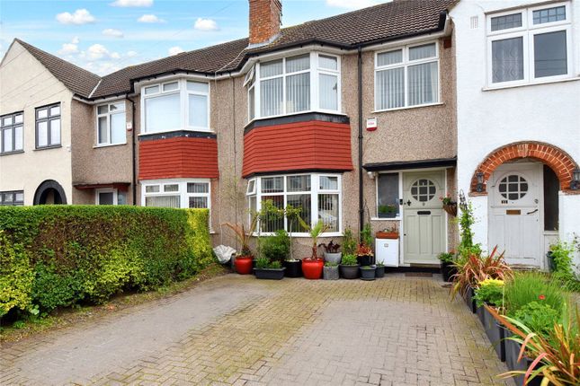 Thumbnail Terraced house for sale in Victoria Avenue, Uxbridge