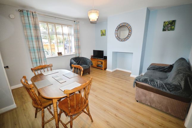 101, Lullington Road, Swadlincote photo 4